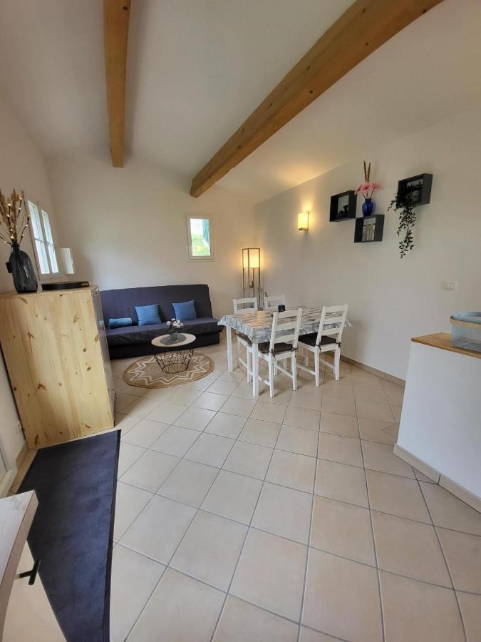 Le Nid Douillet: Charming House with Garden View in Privas Apartment Exterior photo